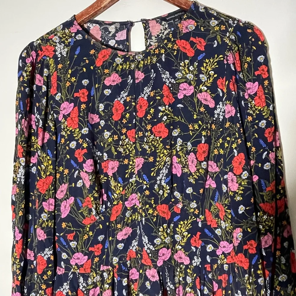 banana republic mini Floral Long Sleeve Dress - Picture 3 of 7